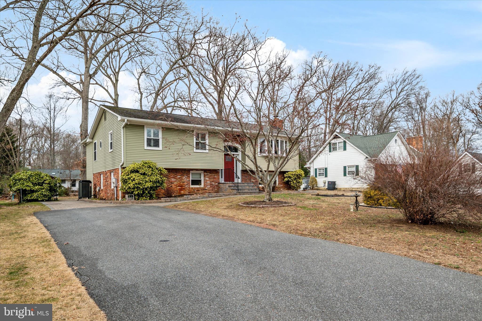 HILLSMERE ESTATES - Residential