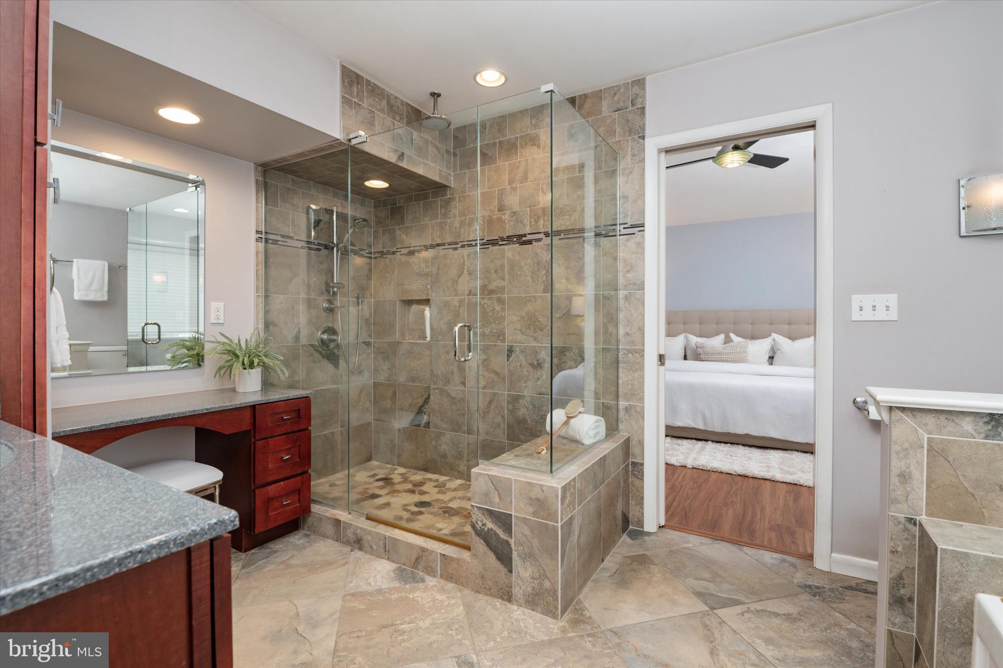 HILLSMERE ESTATES - Residential