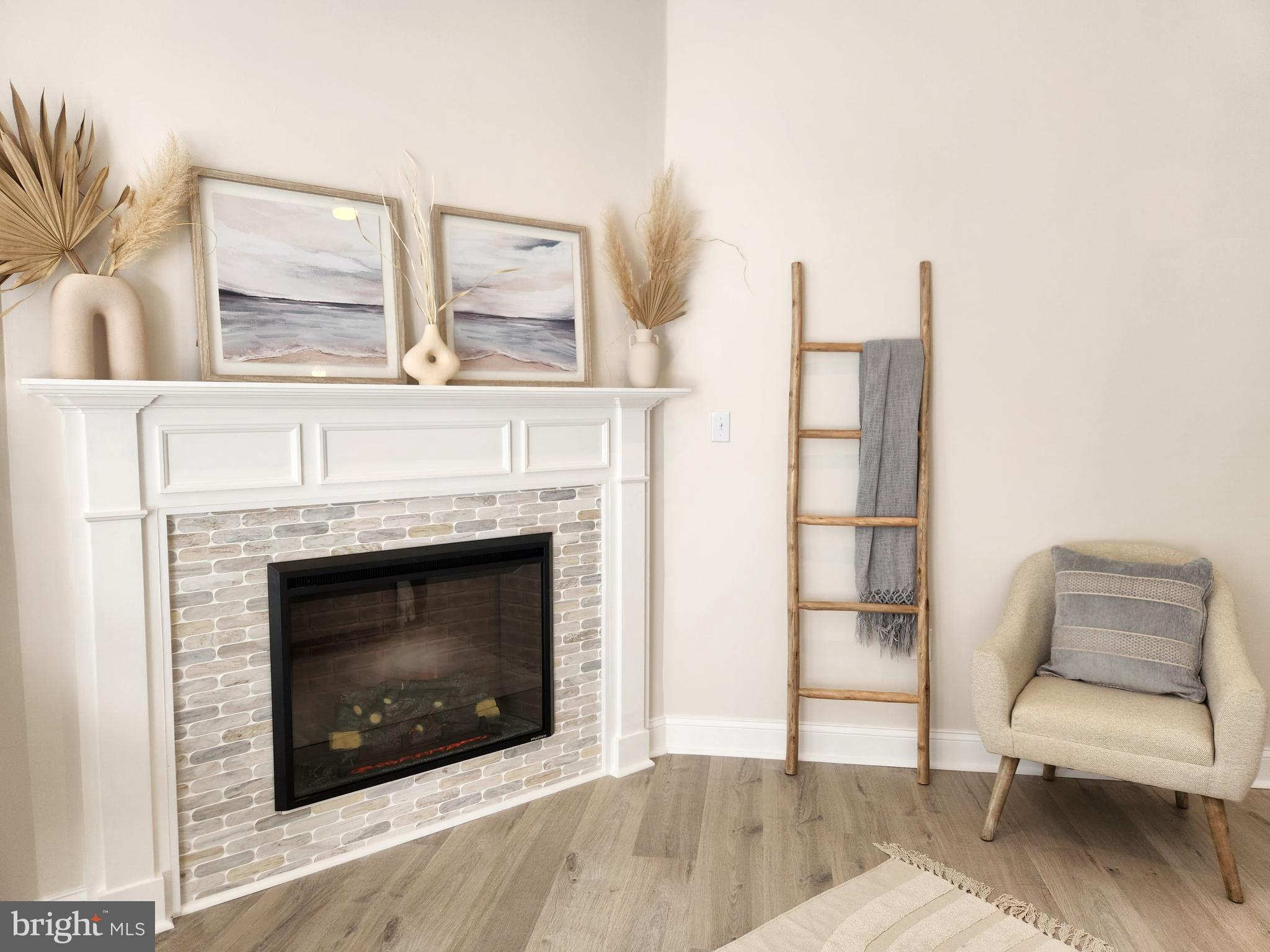 14 WHITE SAIL CIRCLE