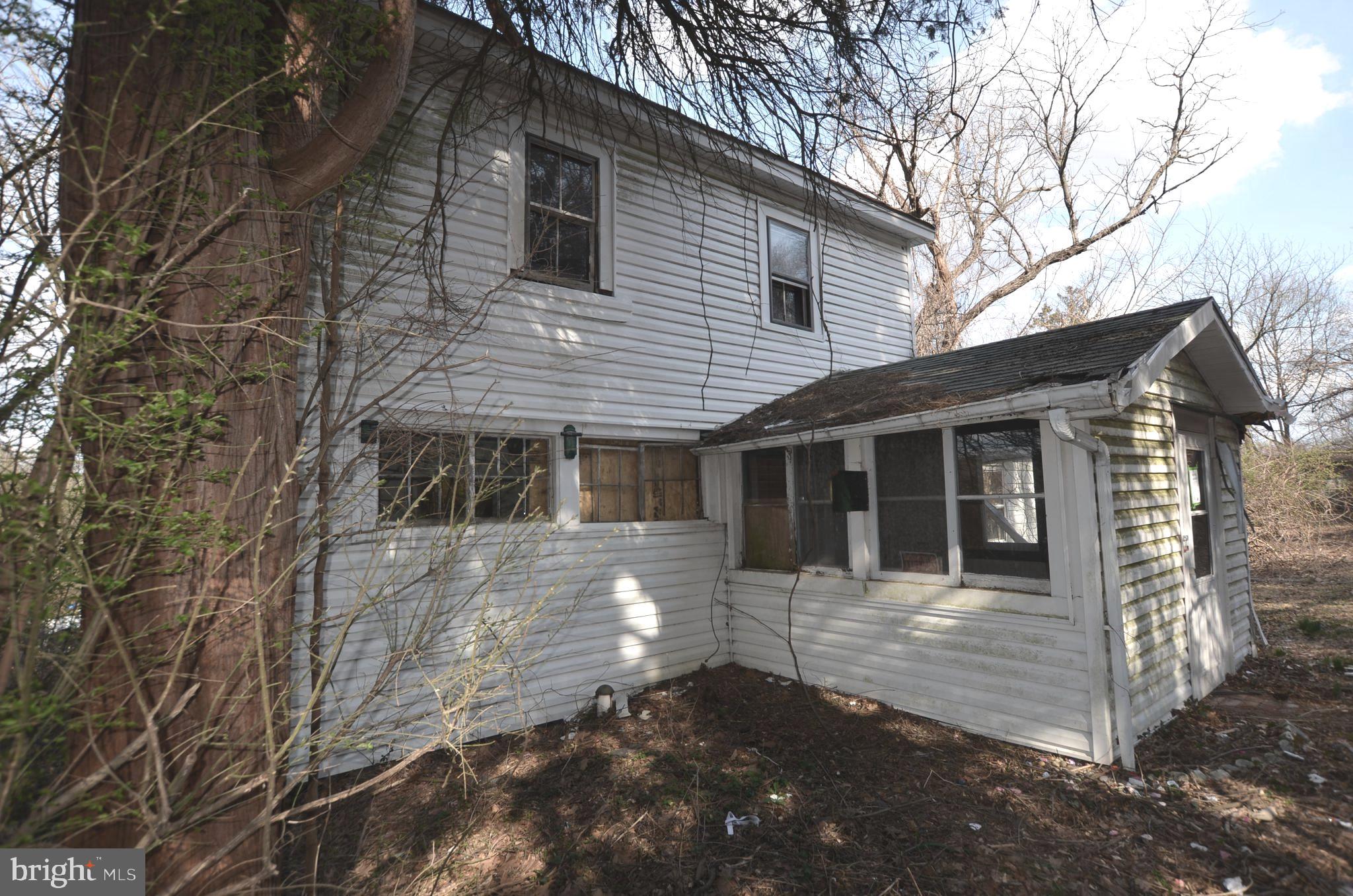 13243 PENNERSVILLE ROAD