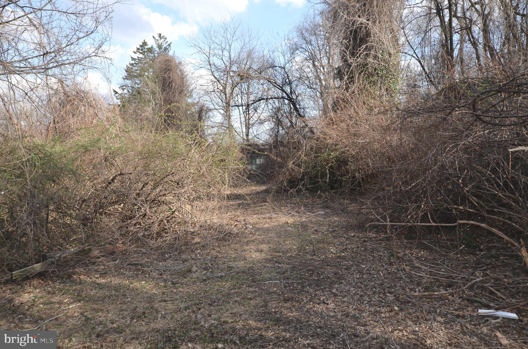 13243 PENNERSVILLE ROAD