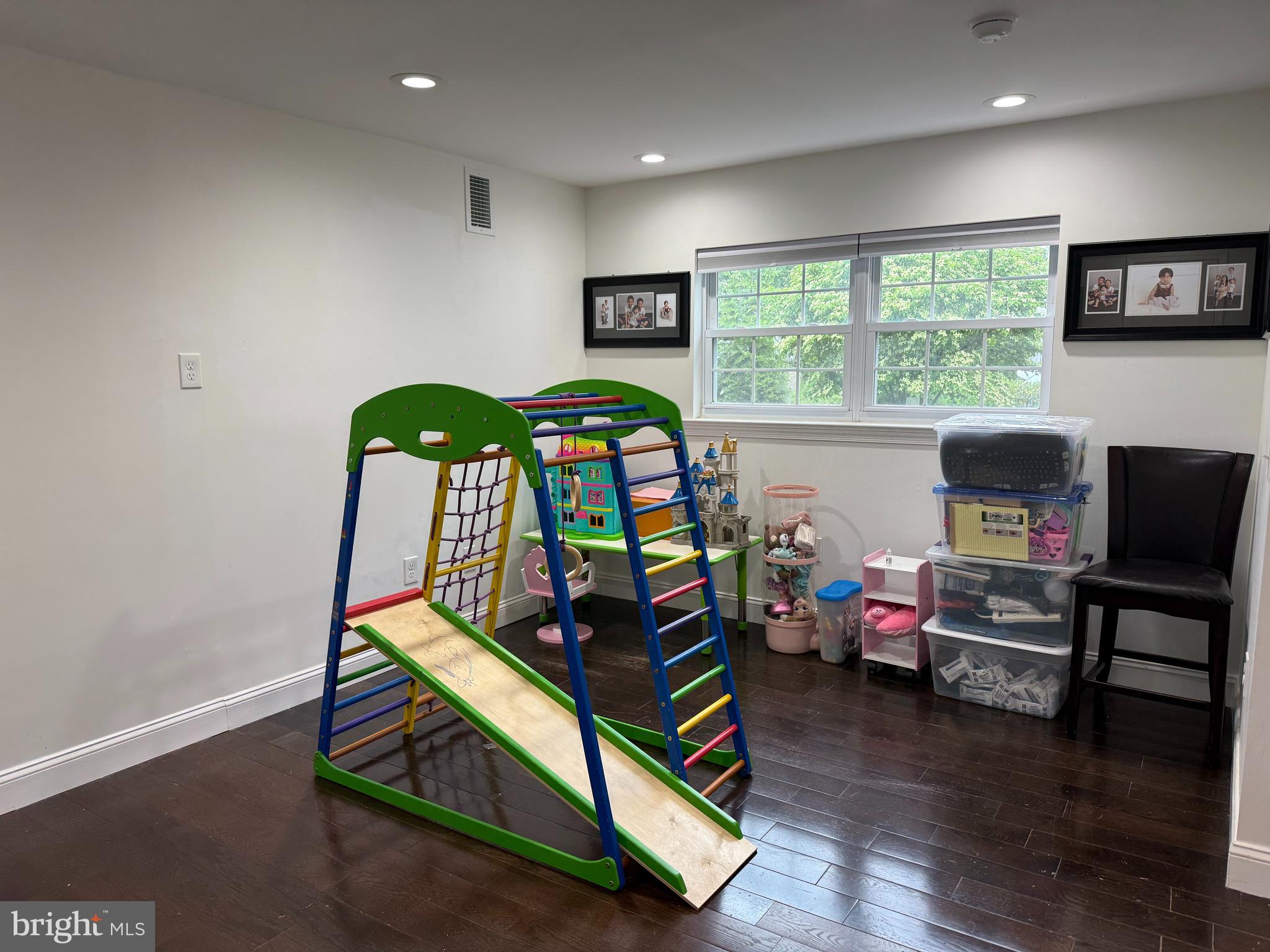 622 WALNUT LANE