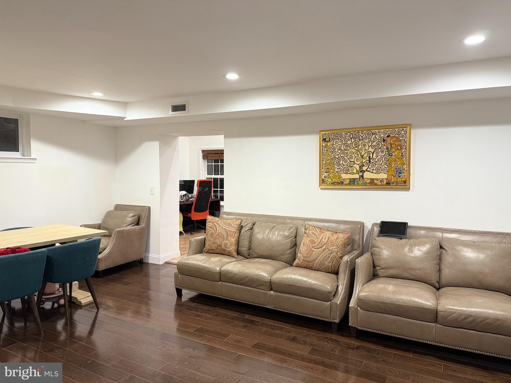 622 WALNUT LANE