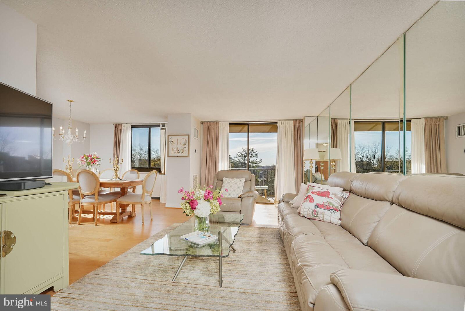 WESTLAKE PARK - Residential