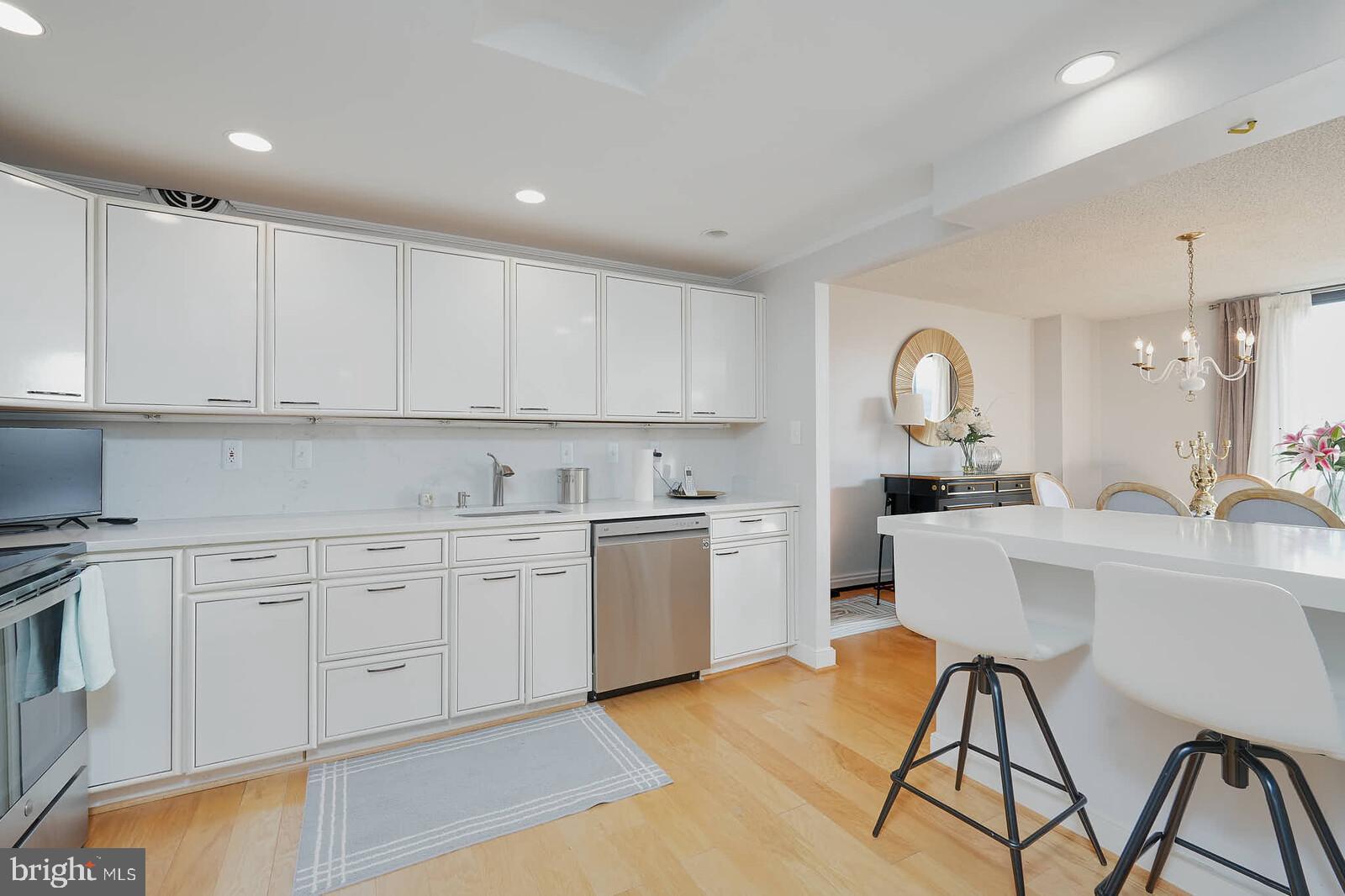 WESTLAKE PARK - Residential