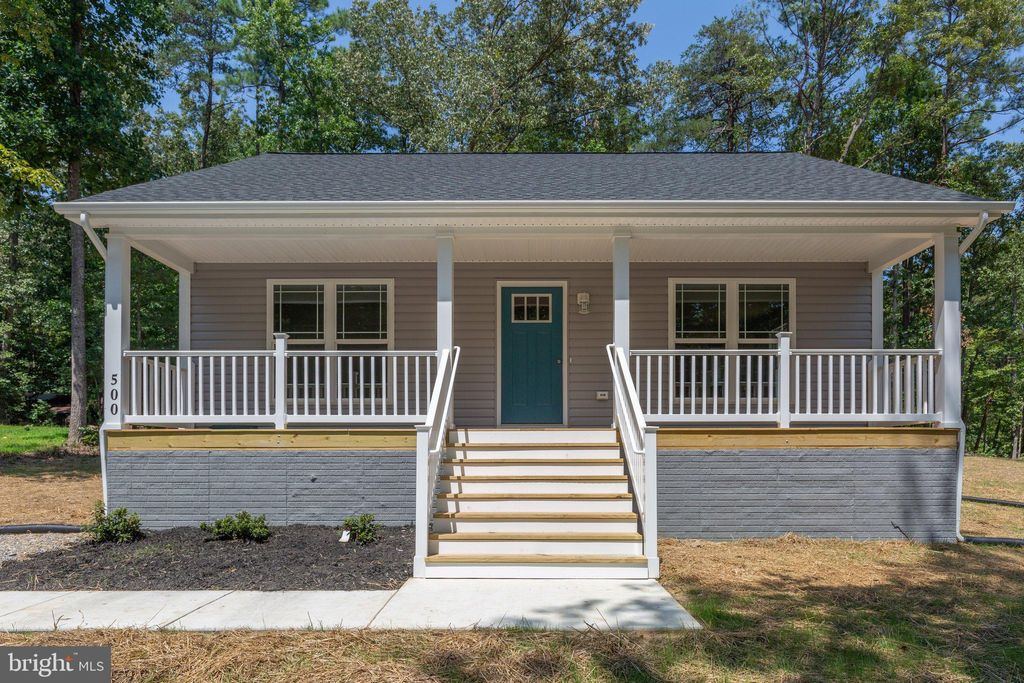 Photo of Pinewood Lane #L18, COLONIAL BEACH, VA 22443 (MLS # VAWE2010030)