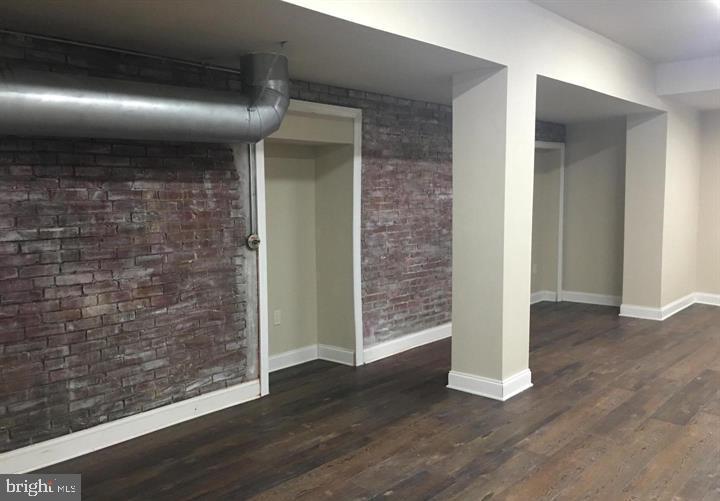 JENKINTOWN - Commercial Sale