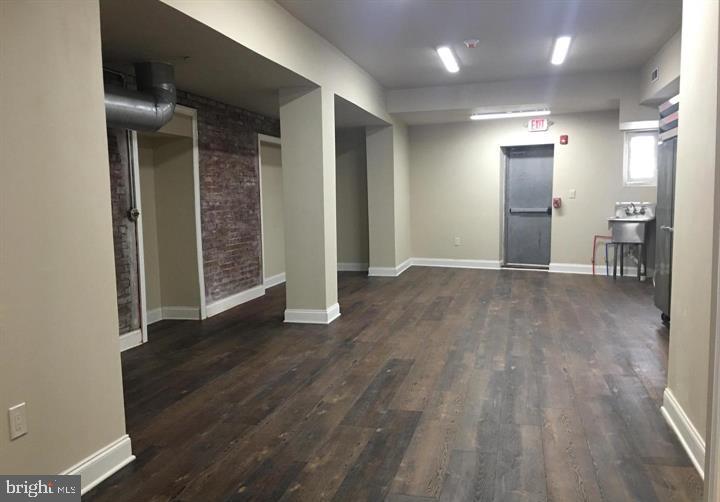 JENKINTOWN - Commercial Sale