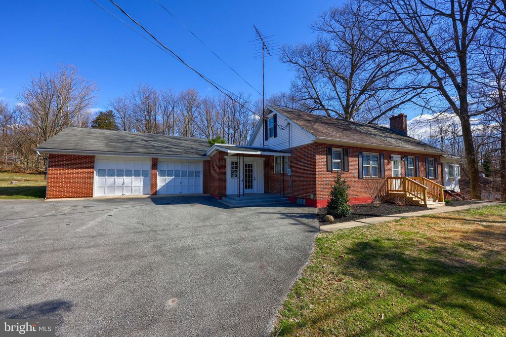 Photo of 2514 River Road, Bainbridge, PA 17502 (MLS # PALA2054854)