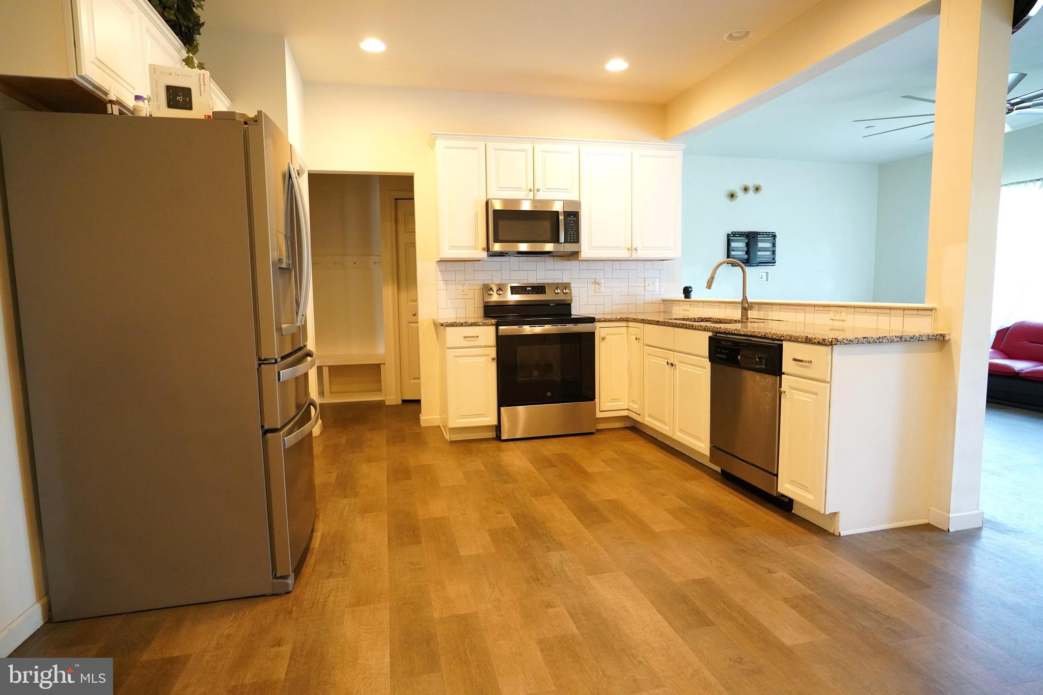 803 ANTHONY DRIVE
