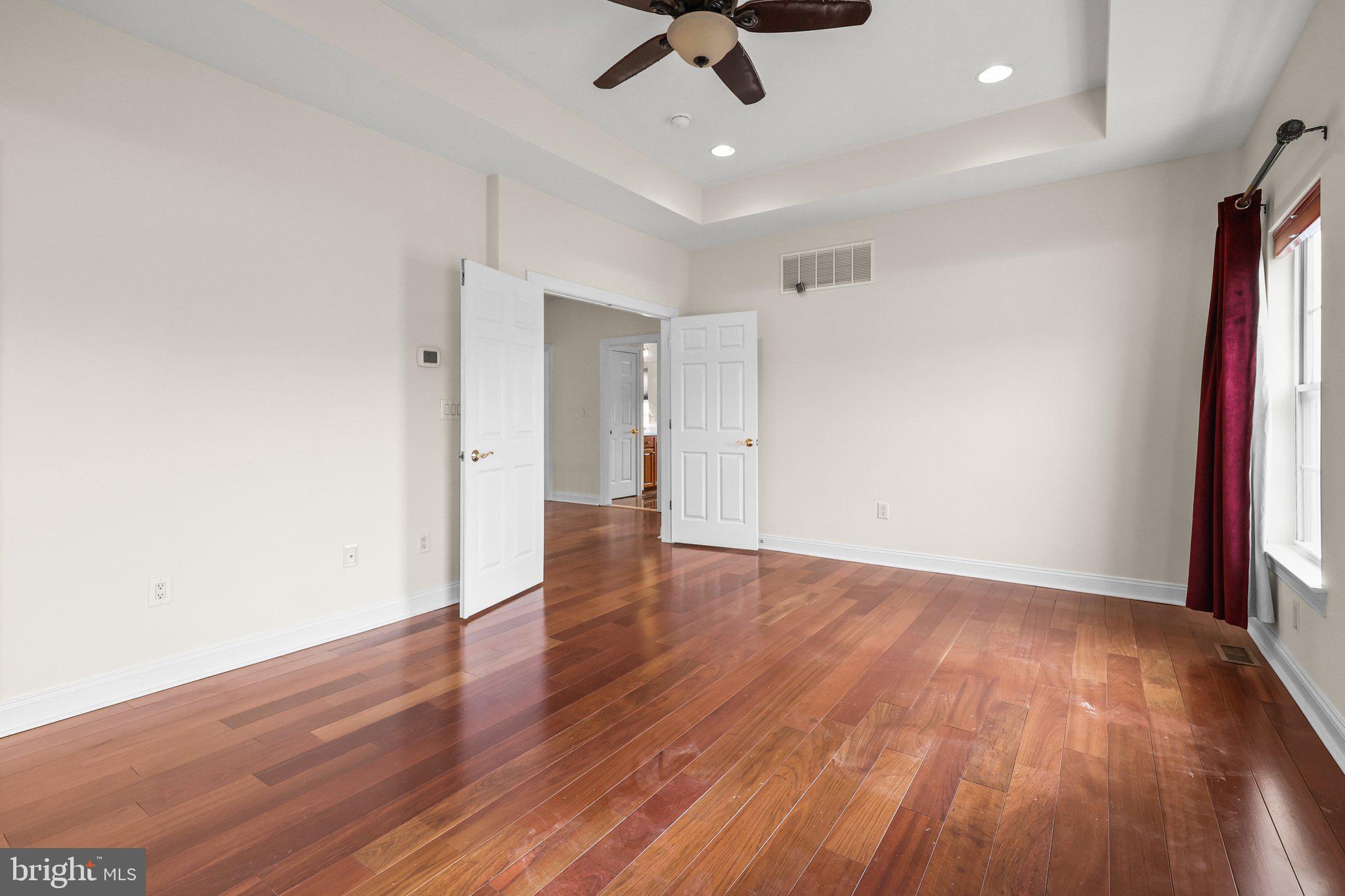 WELLINGTON ESTS - Residential