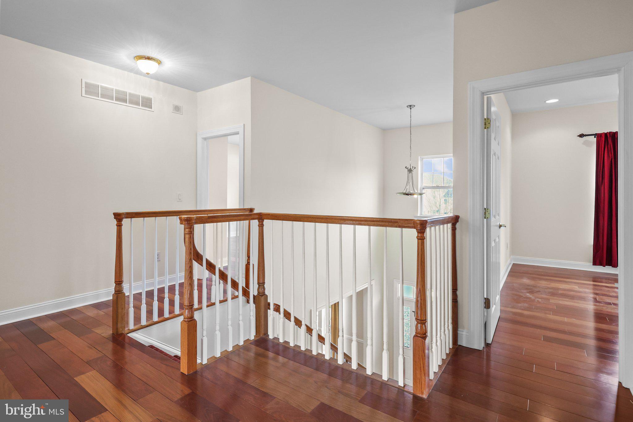WELLINGTON ESTS - Residential