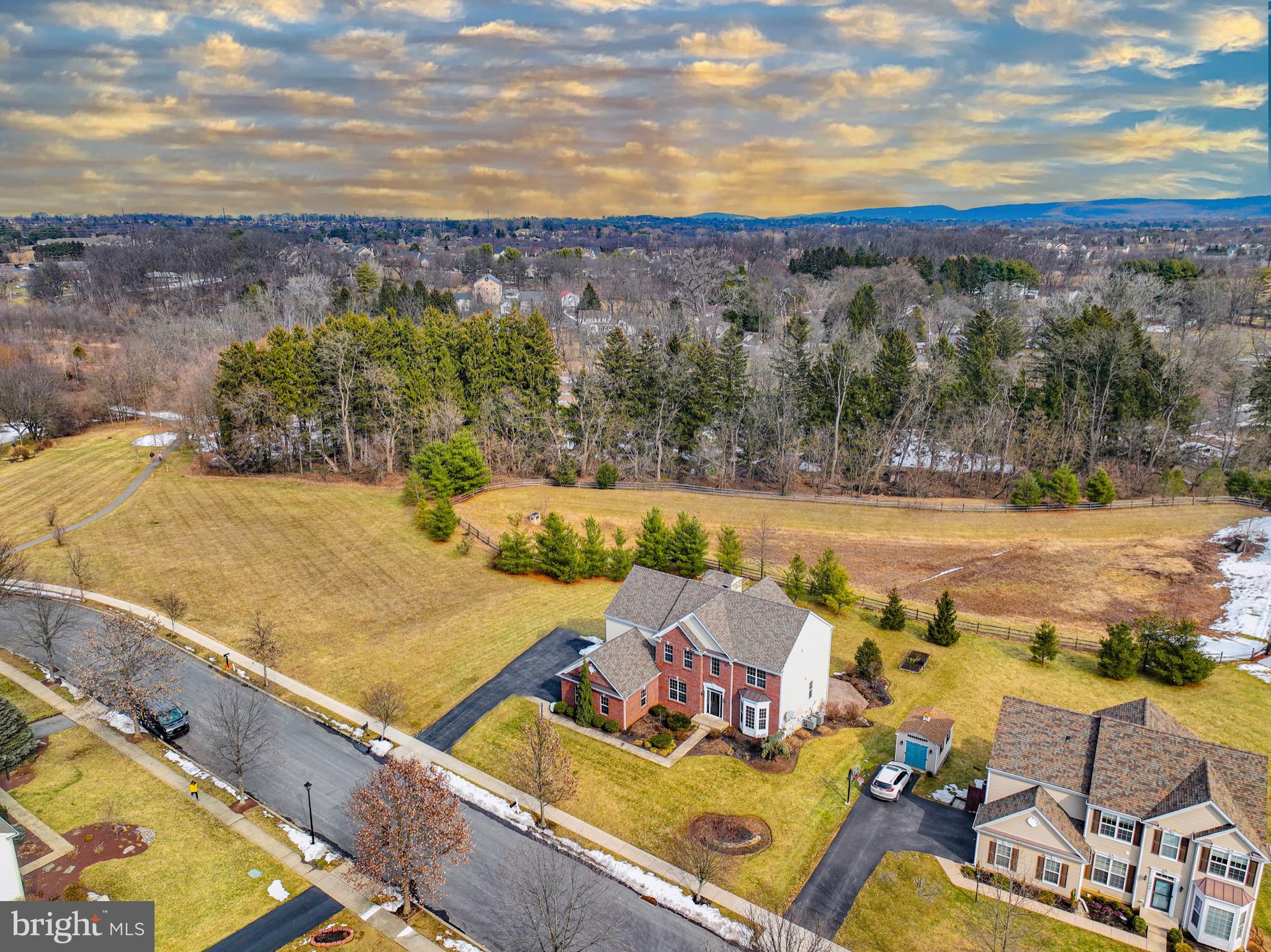 1919 PEMBROOKE DRIVE