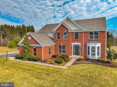 1919 PEMBROOKE DRIVE MACUNGIE PA 18062