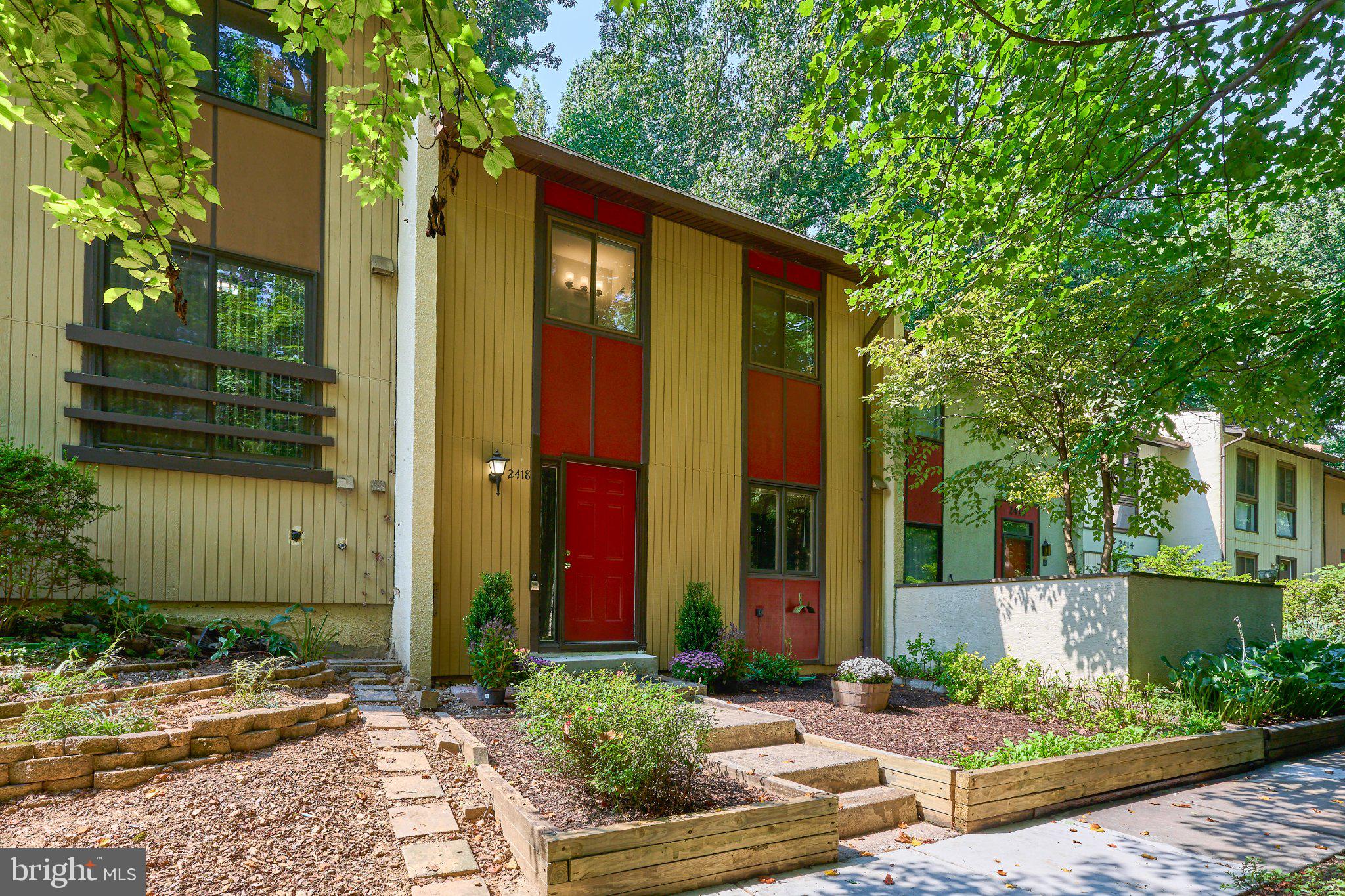 2418 CLOUDCROFT SQUARE