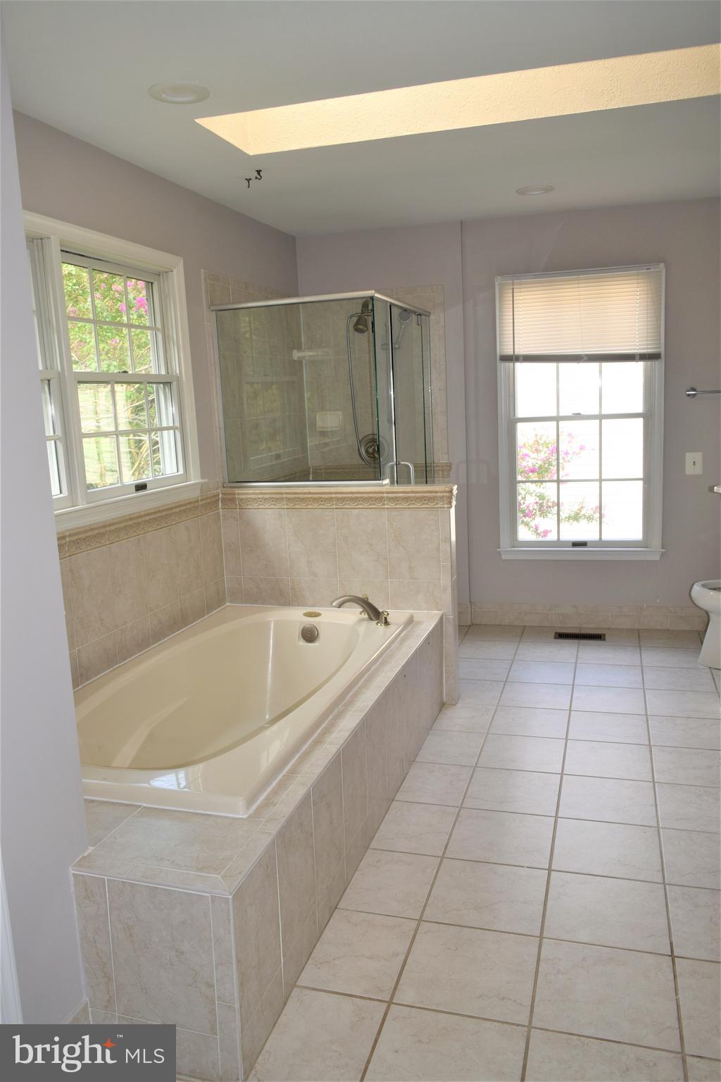 SIMMONS ACRES PLAT 5 - Residential