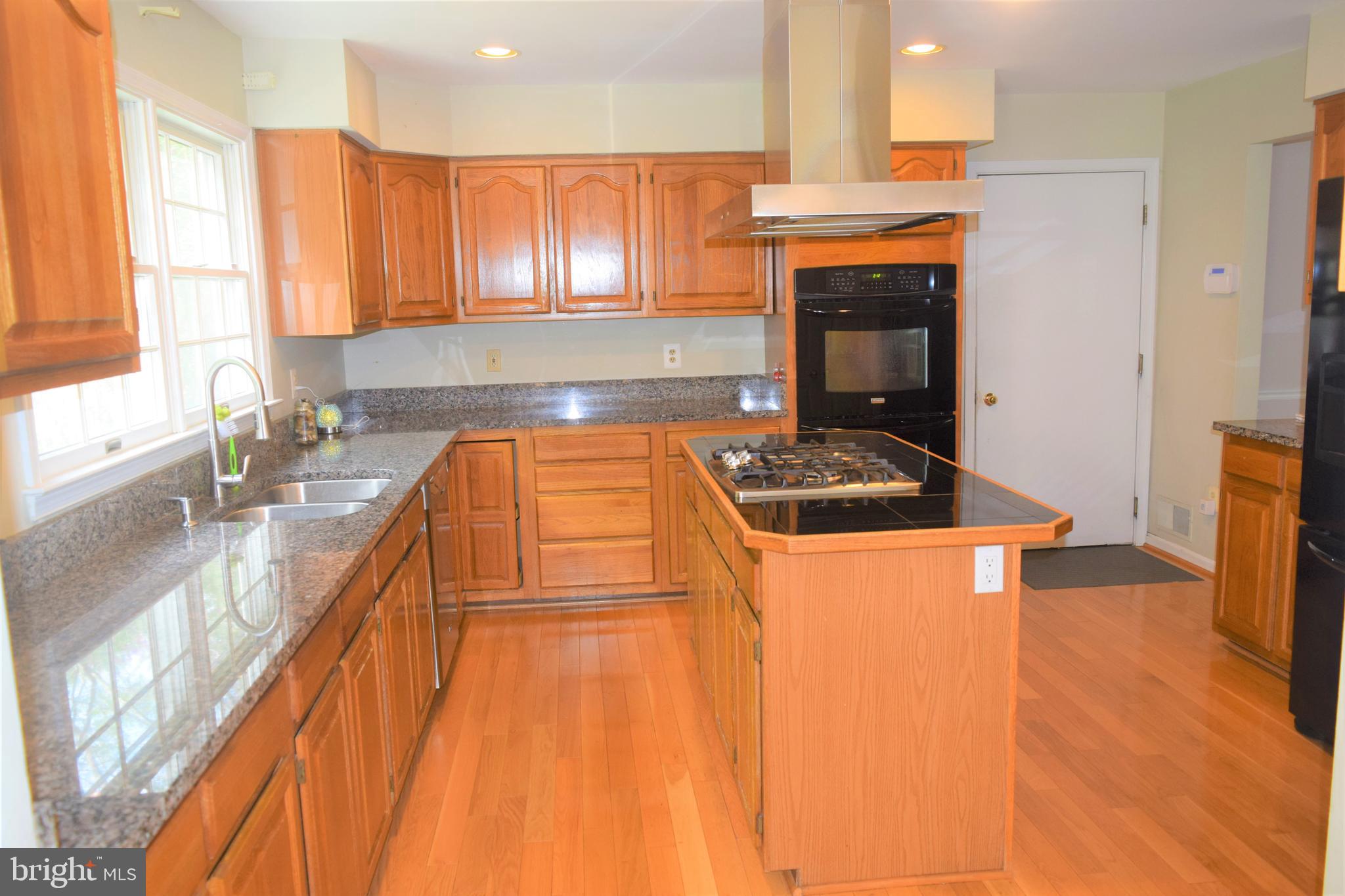 SIMMONS ACRES PLAT 5 - Residential