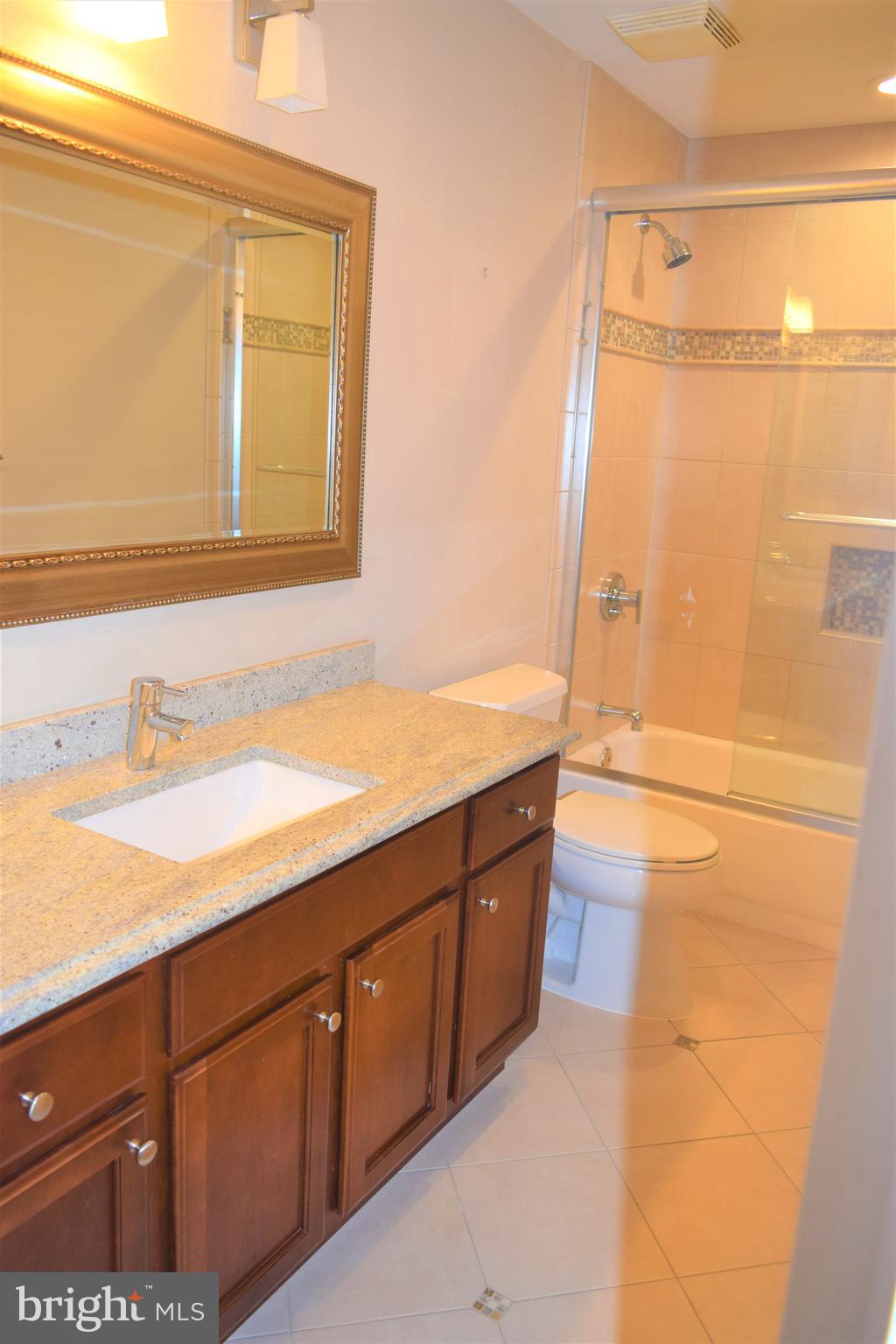 SIMMONS ACRES PLAT 5 - Residential