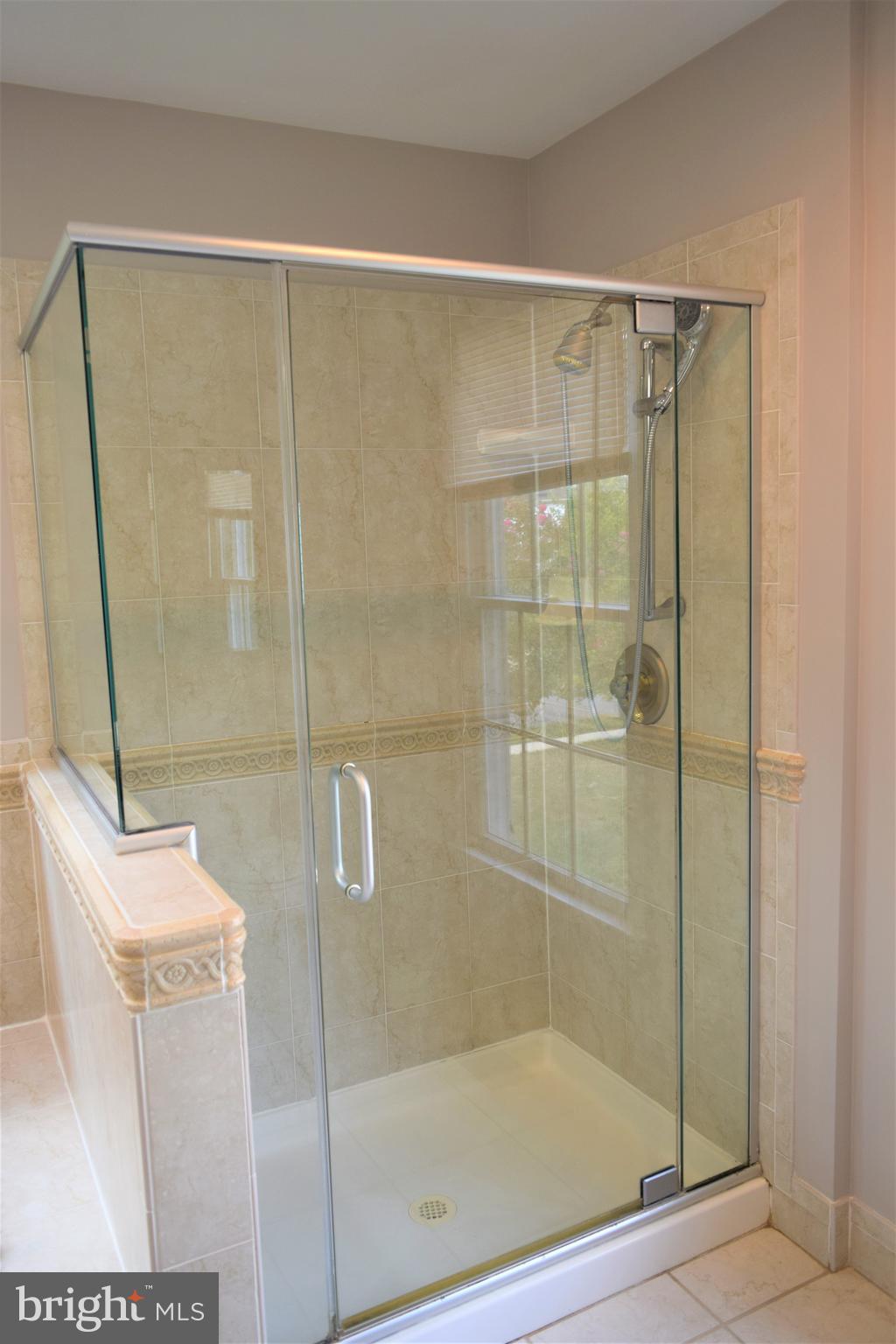 SIMMONS ACRES PLAT 5 - Residential