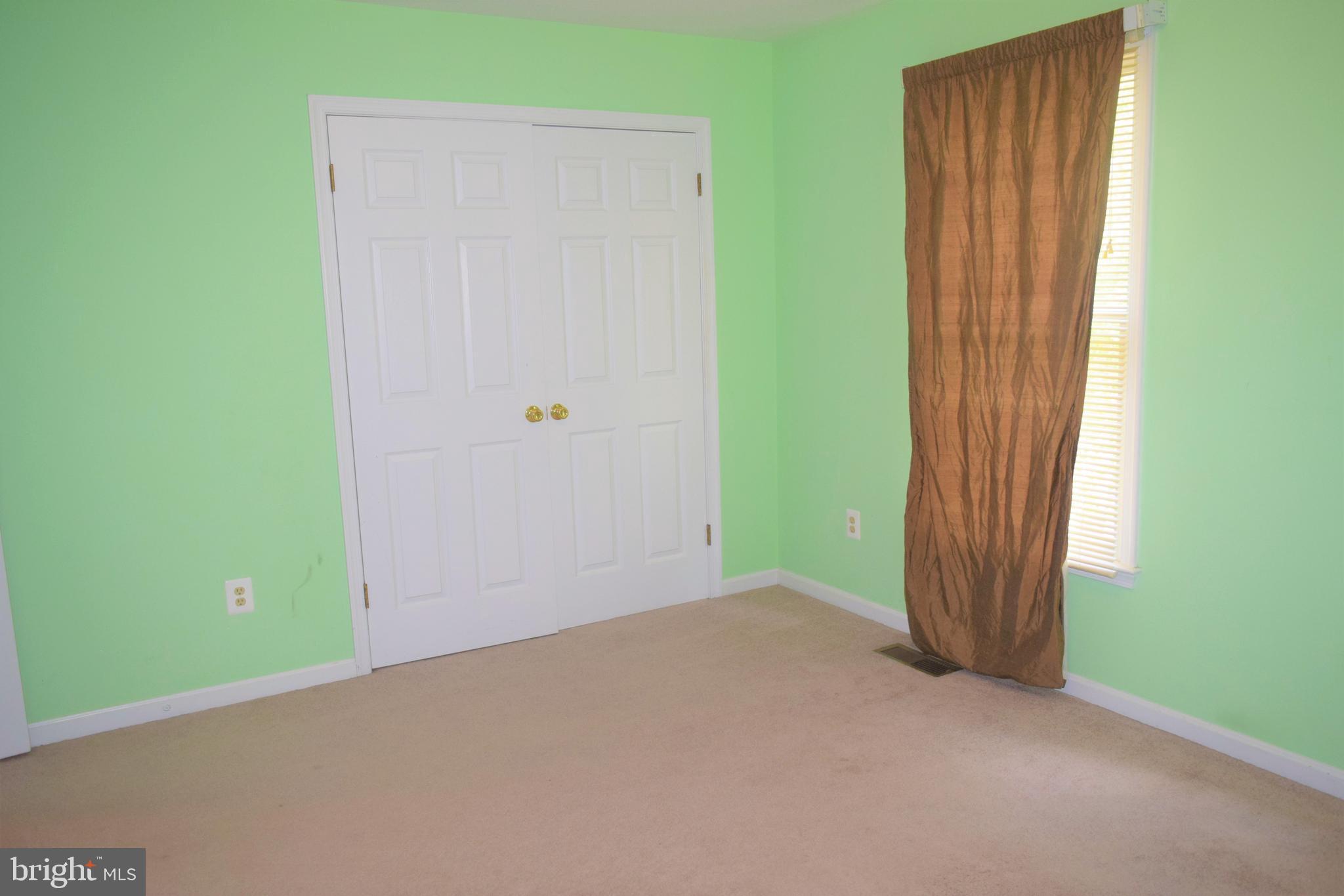 SIMMONS ACRES PLAT 5 - Residential