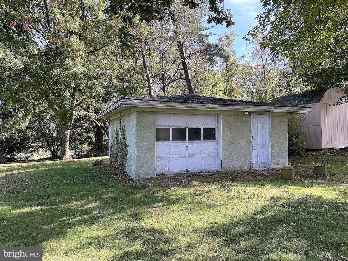 ROSEDALE - Residential