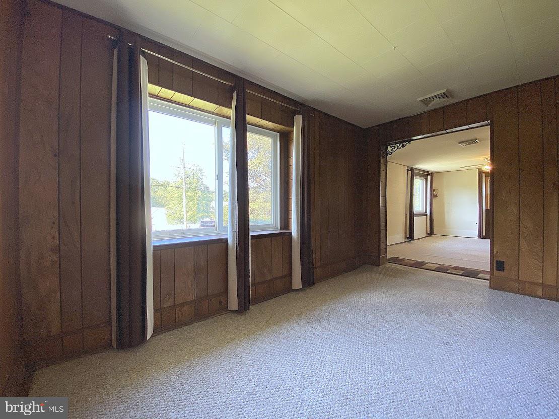 ROSEDALE - Residential