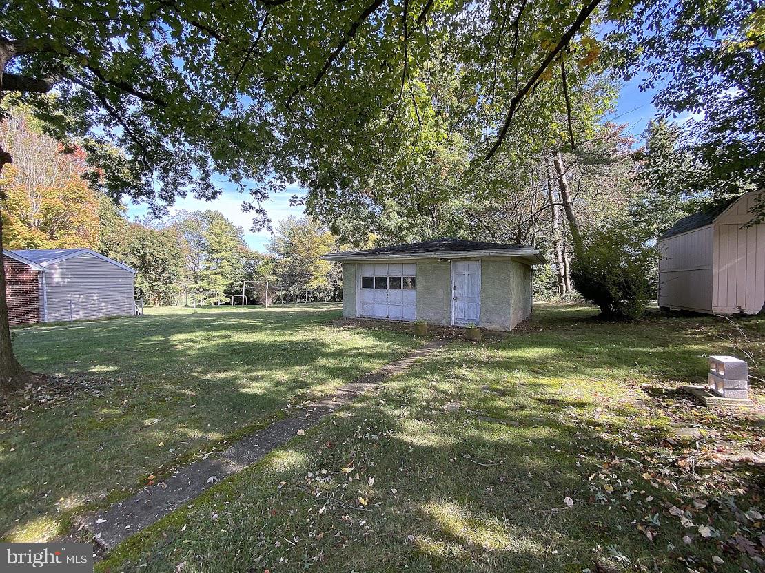 ROSEDALE - Residential