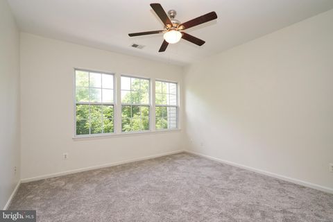 Tiny photo for 10196 Pale Rose Loop, BRISTOW, VA 20136 (MLS # VAPW2120686)