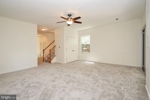 Tiny photo for 10196 Pale Rose Loop, BRISTOW, VA 20136 (MLS # VAPW2120686)