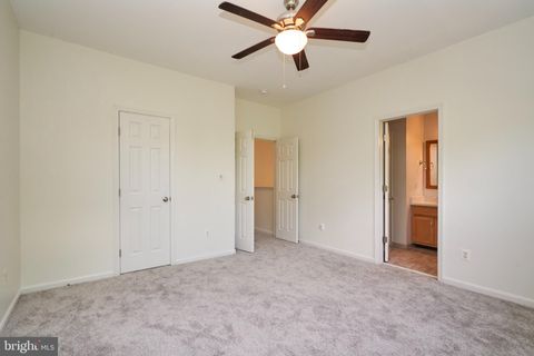Tiny photo for 10196 Pale Rose Loop, BRISTOW, VA 20136 (MLS # VAPW2120686)
