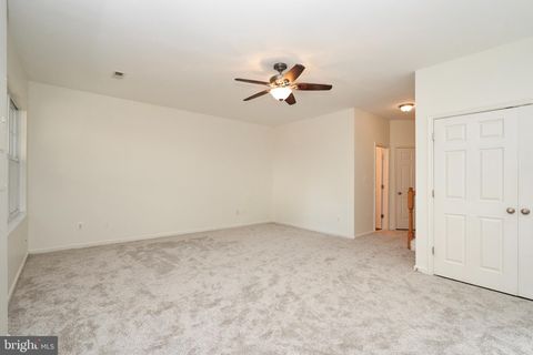Tiny photo for 10196 Pale Rose Loop, BRISTOW, VA 20136 (MLS # VAPW2120686)