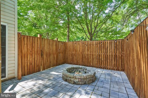 Tiny photo for 10196 Pale Rose Loop, BRISTOW, VA 20136 (MLS # VAPW2120686)