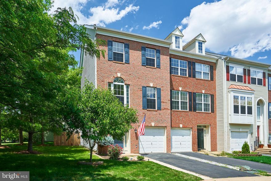 GRACED BY A BEAUTIFUL PEACH TREE THAT BEARS FRUIT EVERY SUMMER, 10196 PALE ROSE LOOP IS THE DESTINATION IN BRISTOW, VIRGINIA, WHERE YOU WILL EXPERIENCE A LIFESTYLE THAT IS A PERFECT BLEND OF RURAL CHARM AND MODERN CONVENIENCE!!!

THIS CHARMING, END-OF-ROW, 3-BED, 2.5 BATH BRICK TOWNHOME WITH 2,256 TOTAL SQ. FT OF
WONDERFUL LIVING SPACE IS NESTLED IN THE HIGHLY SOUGHT-AFTER BRAEMAR COMMUNITY. HIGHLIGHTS INCLUDE THOUGHTFULLY-SELECTED, NEW CARPETING, FRESH PAINT THROUGHOUT THE HOME, UPDATED PRIMARY BEDROOM & RENOVATED EN-SUITE BATHROOM,
RECENTLY PURCHASED REFRIGERATOR,  STAINLESS STEEL APPLIANCES IN KITCHEN W/ISLAND!
BUILT-IN MICROWAVE OVEN, MULTIPLE NEWLY-INSTALLED 6-PANEL DOORS, A WONDERFUL 144 SQ FT DECK AND A FIREPIT FOR MARSHMELLOWING ON THOSE COOL AUTUMN NIGHTS!

CONVENIENTLY LOCATED NEAR MAJOR COMMUTER ROUTES AND JUST 36.2 FROM WASH., DC.,
THIS HOME IS MOVE-IN READY.

CEDAR POINT ELEMENTARY (9/10 NATIONAL SCHOOL REPORT);
MARSTETTER MIDDLE (8/10)
PATRIOT HIGH (8/10)