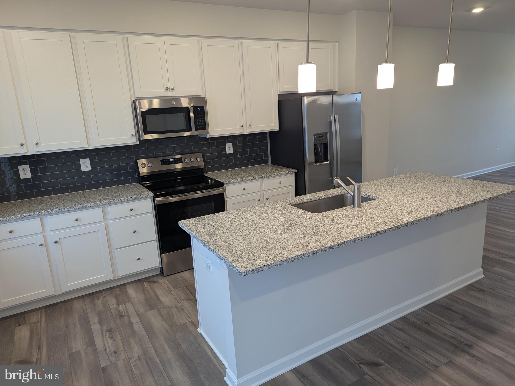 SHENANDOAH SPRINGS - Residential Lease