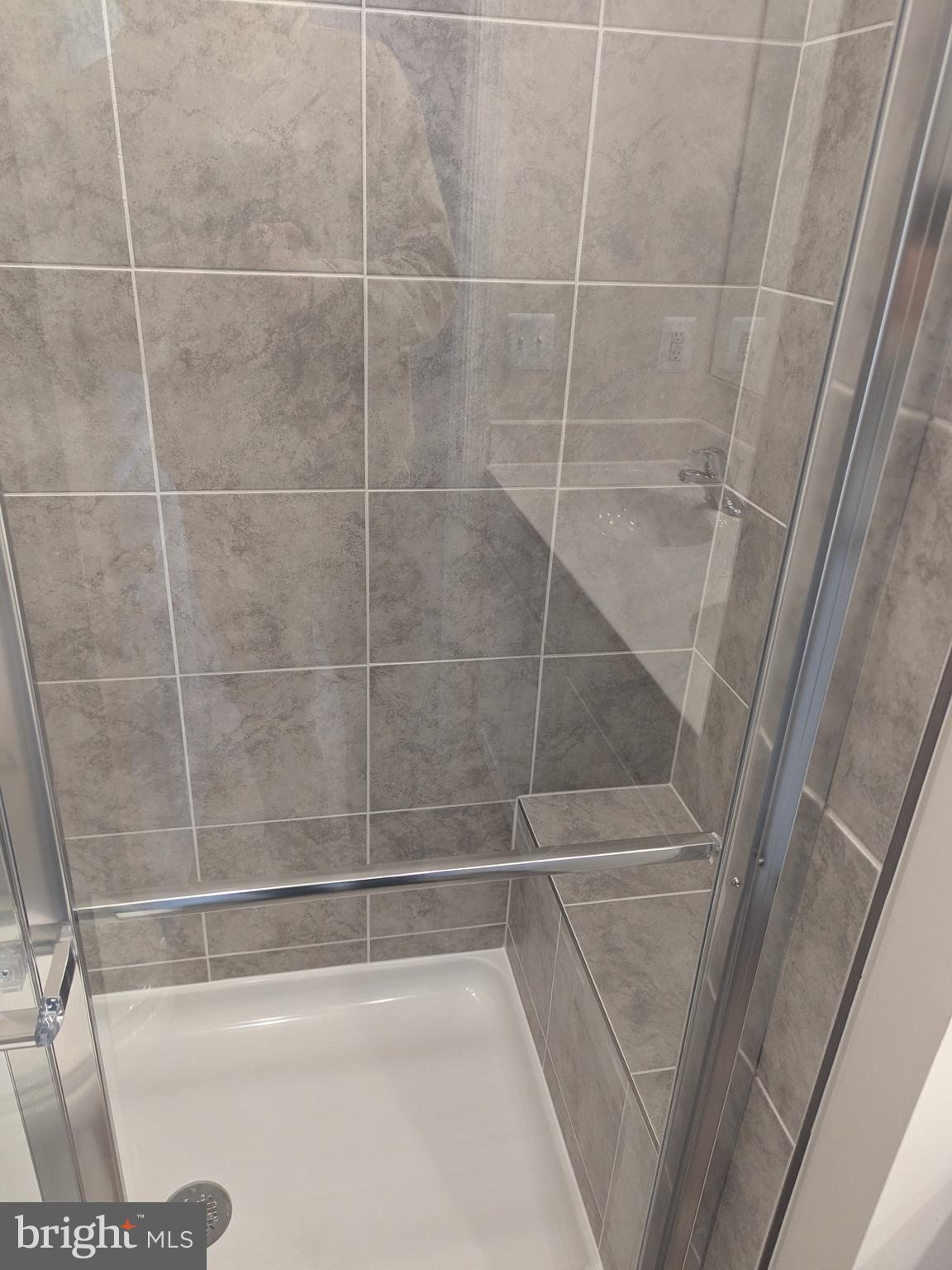 SHENANDOAH SPRINGS - Residential Lease