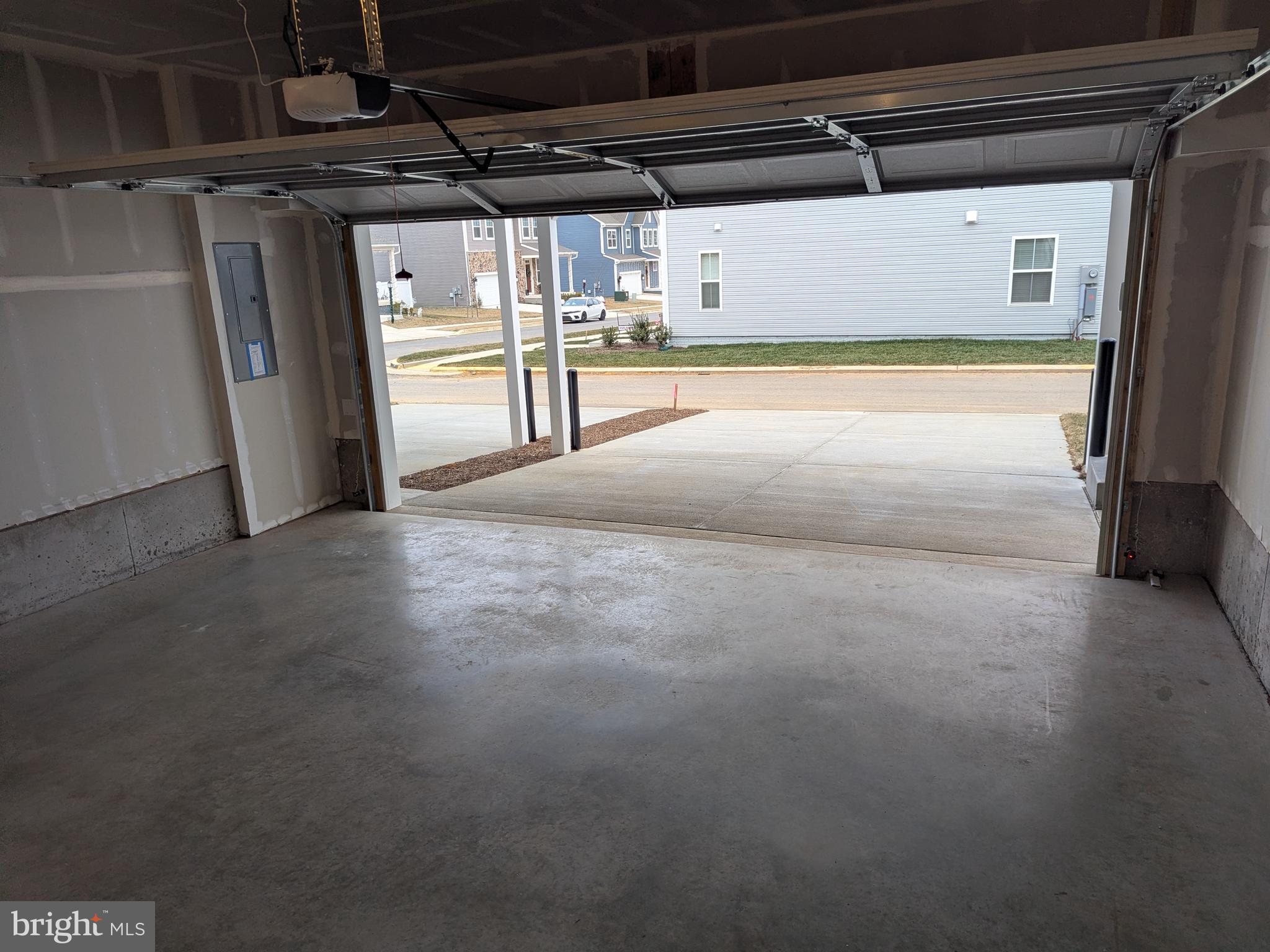 SHENANDOAH SPRINGS - Residential Lease