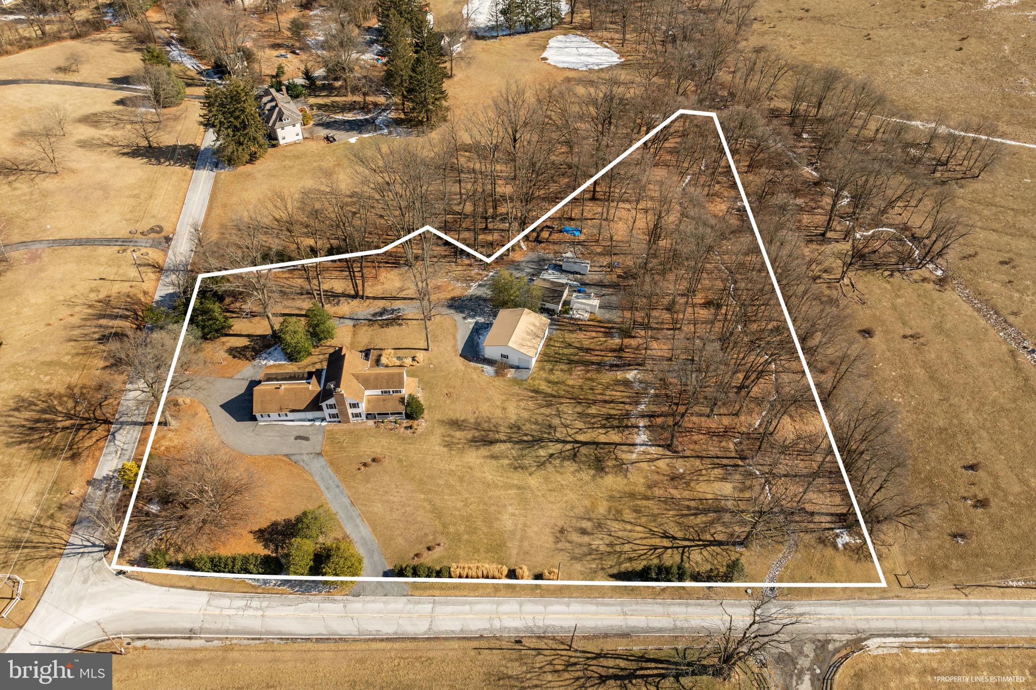 616 ADAMSTOWN ROAD