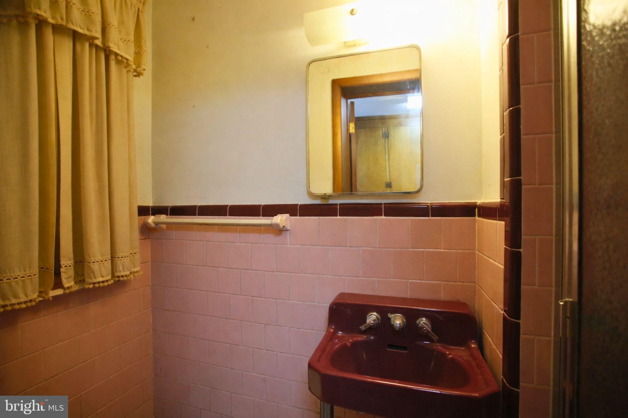 ROSEDALE - Residential