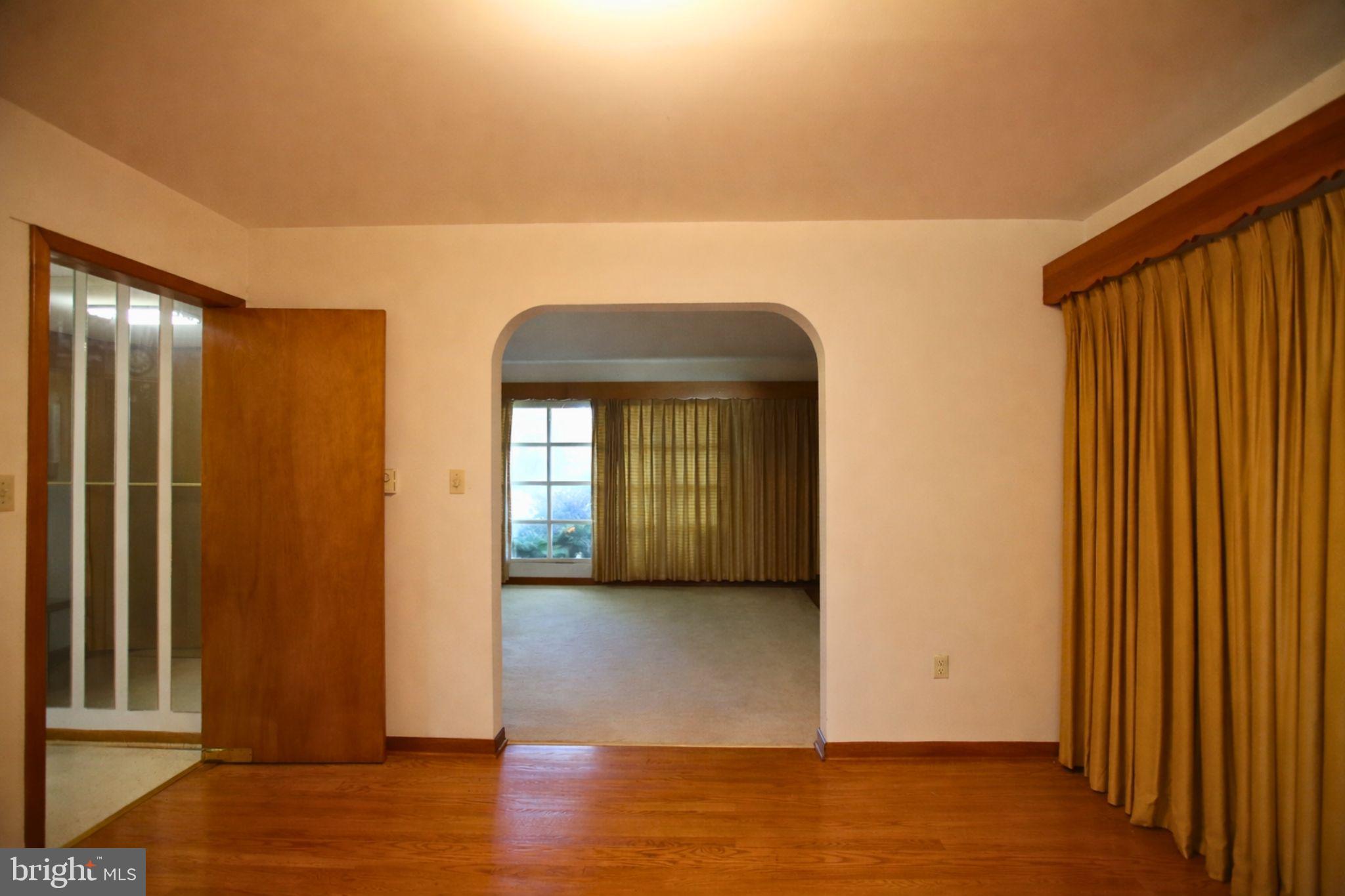 ROSEDALE - Residential