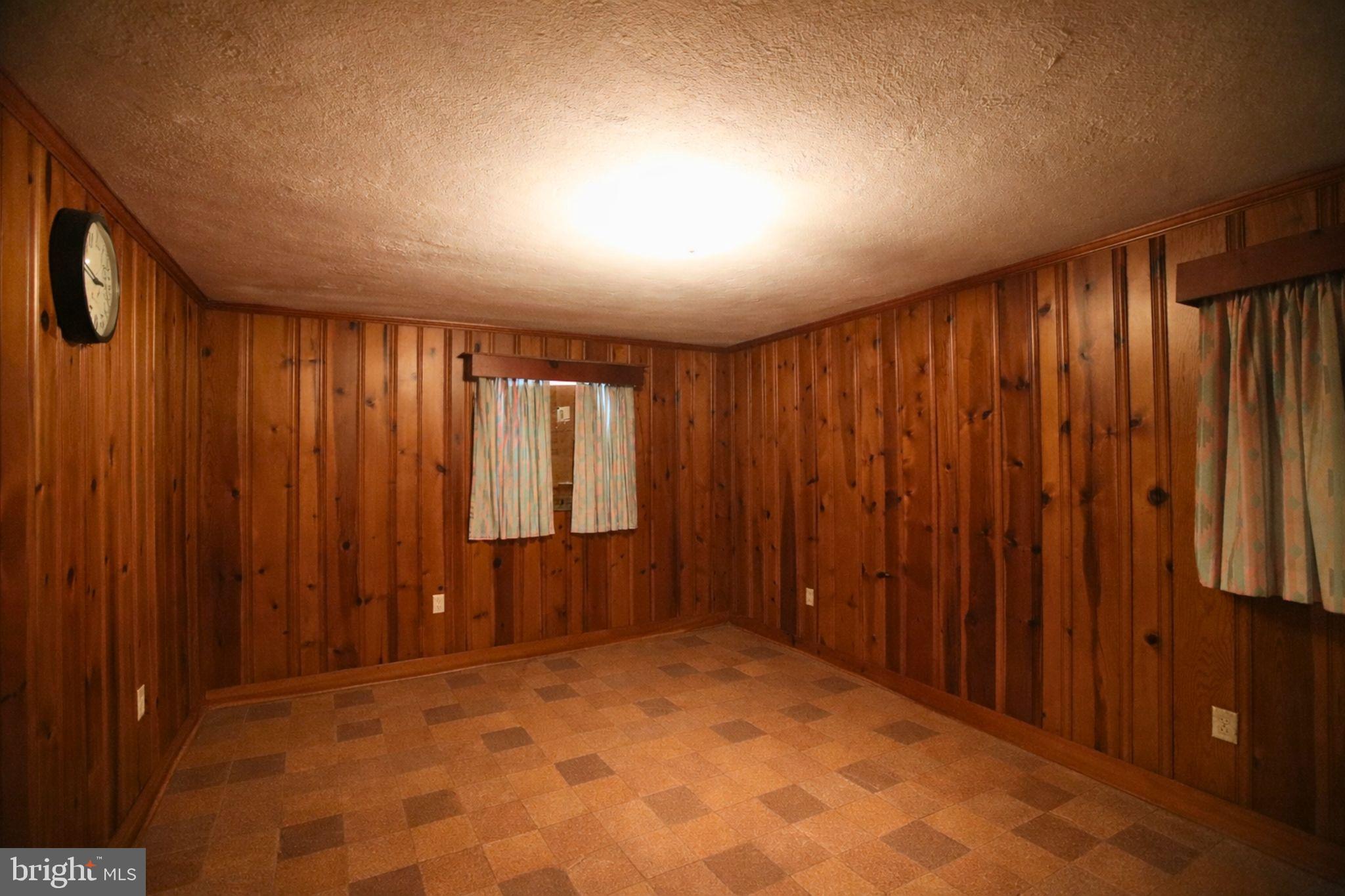 ROSEDALE - Residential