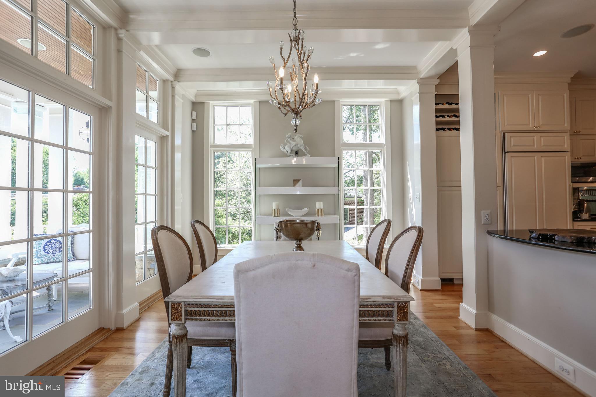 COUNTRY CLUB HILLS - Residential