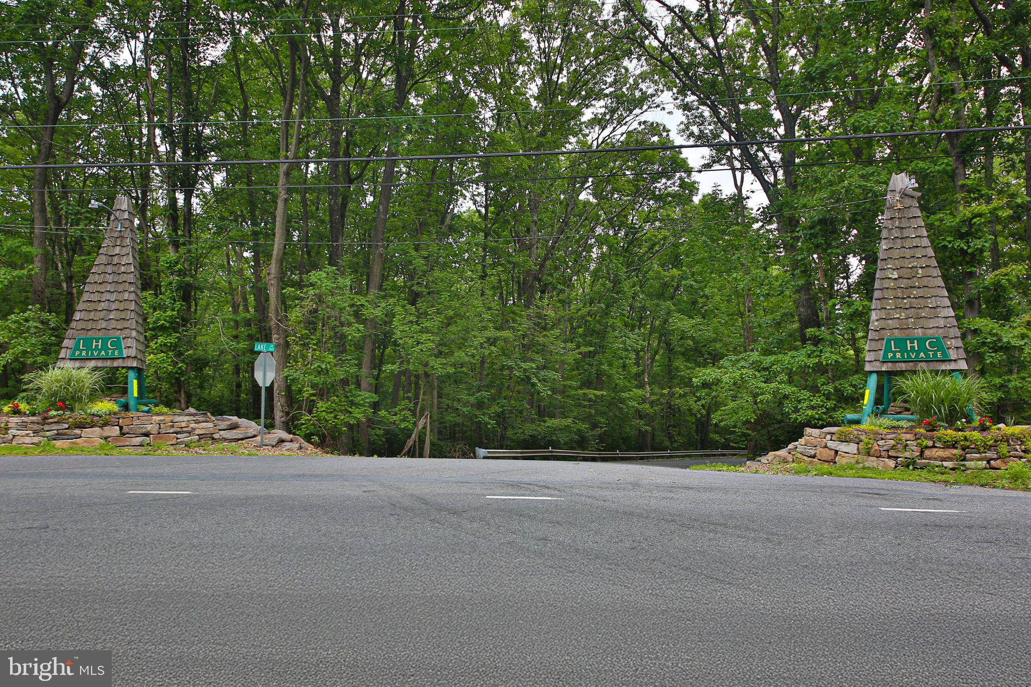 11 BLUE BERRY LANE