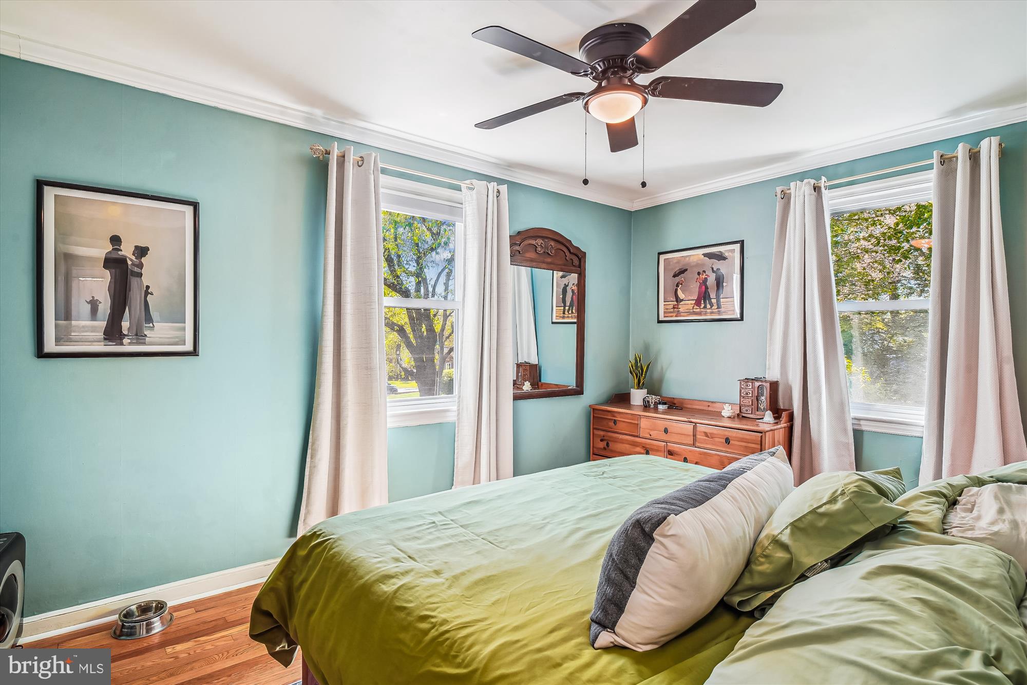 WHEATON HILLS - Residential