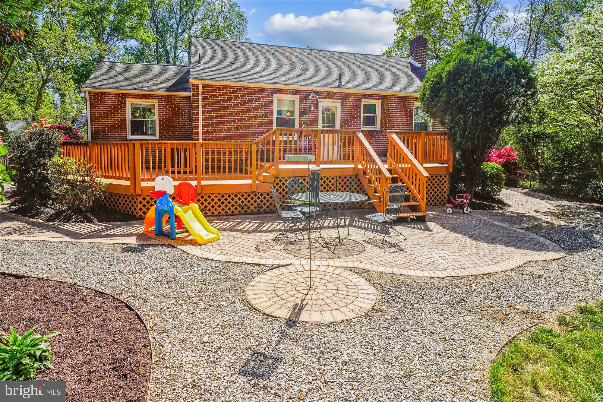 WHEATON HILLS - Residential