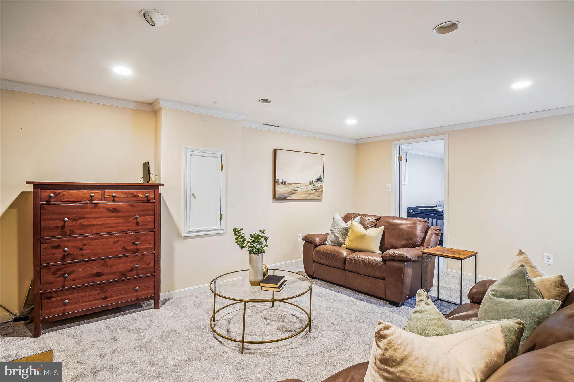 WHEATON HILLS - Residential