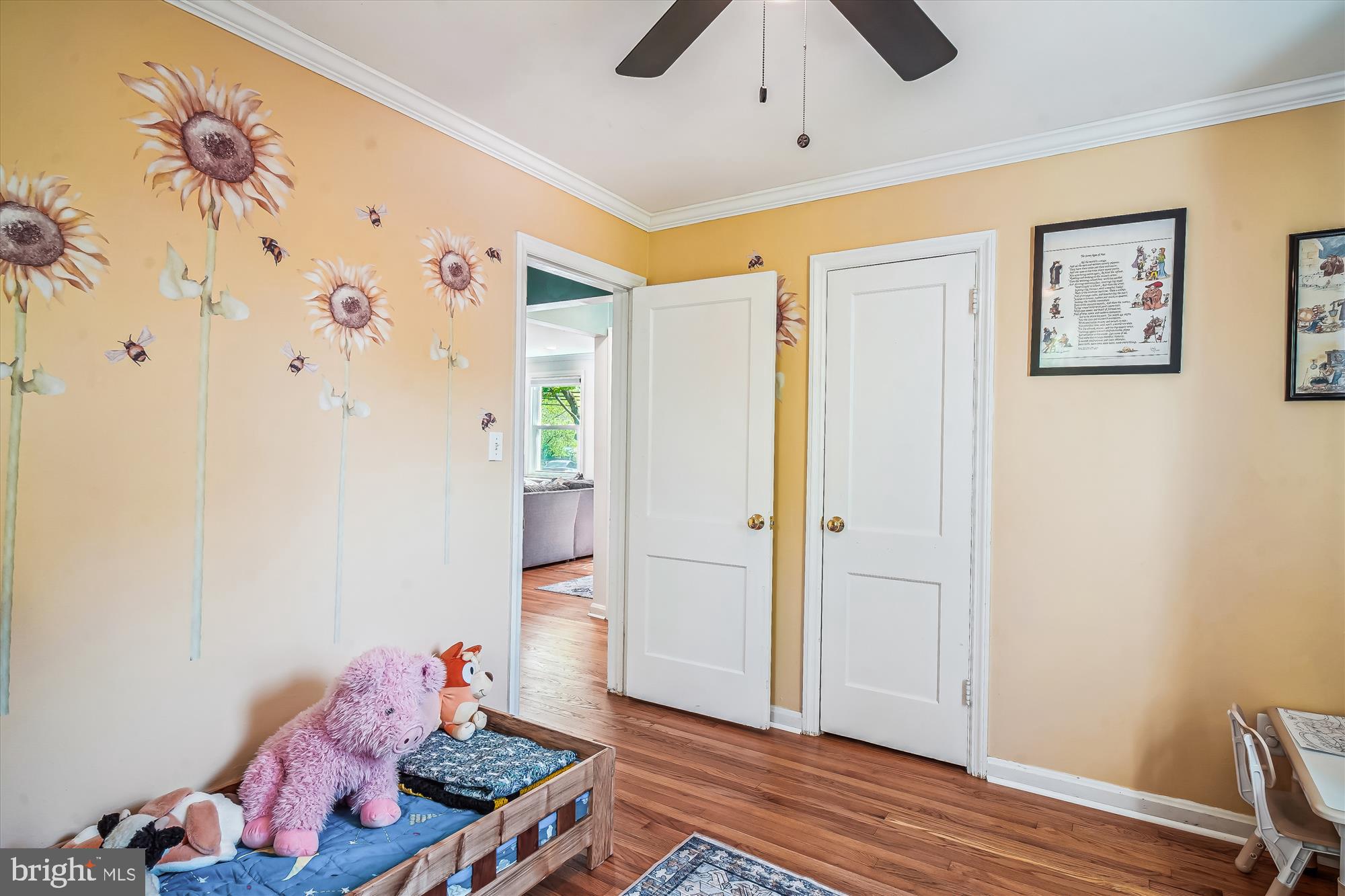 WHEATON HILLS - Residential