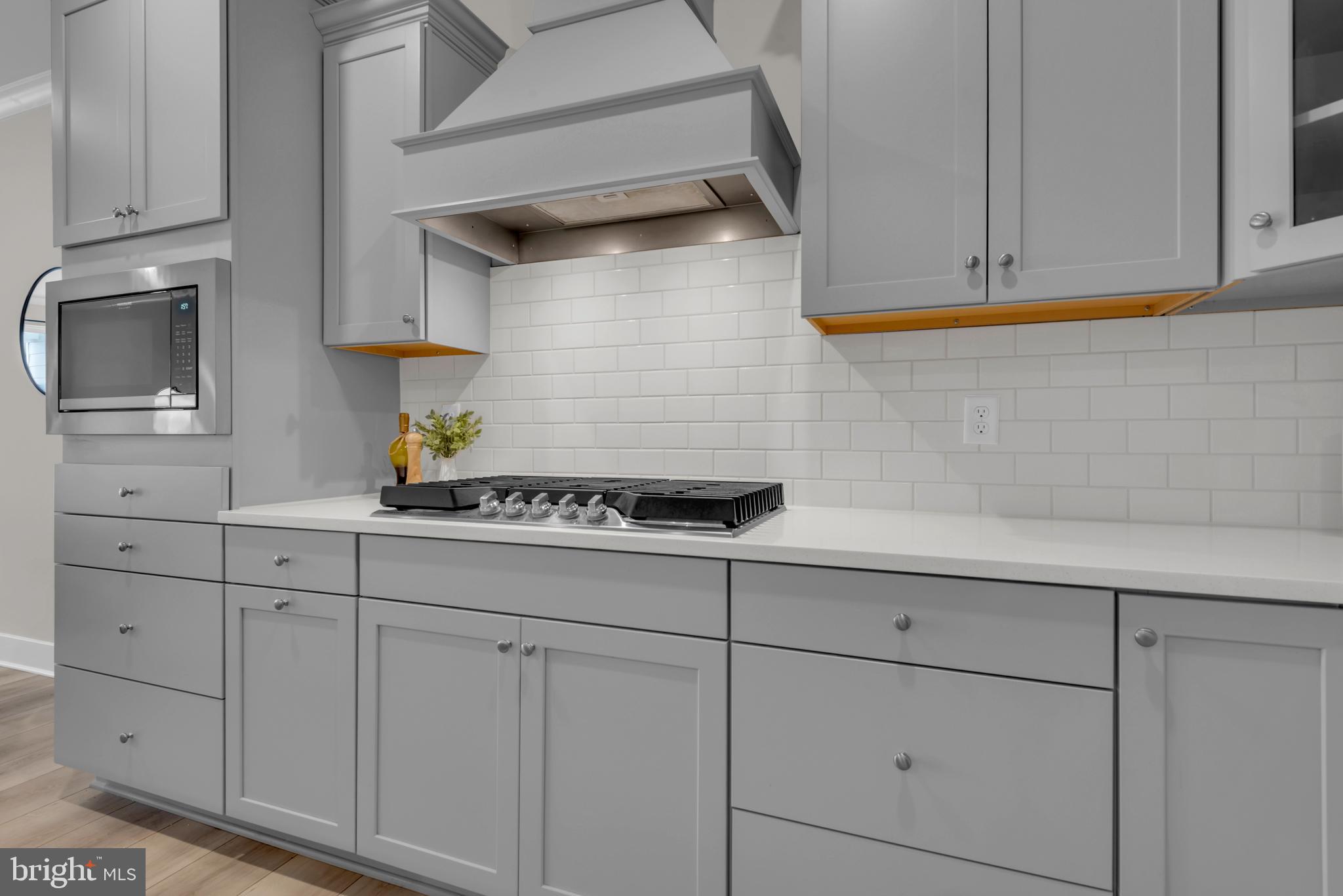 10722 GREAT LAKES PL