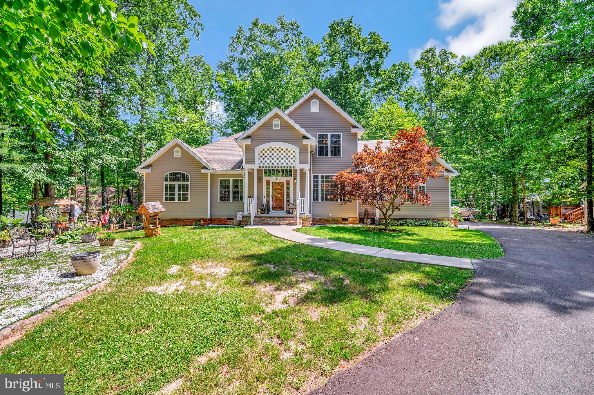 LAKE OF THE WOODS - Residential