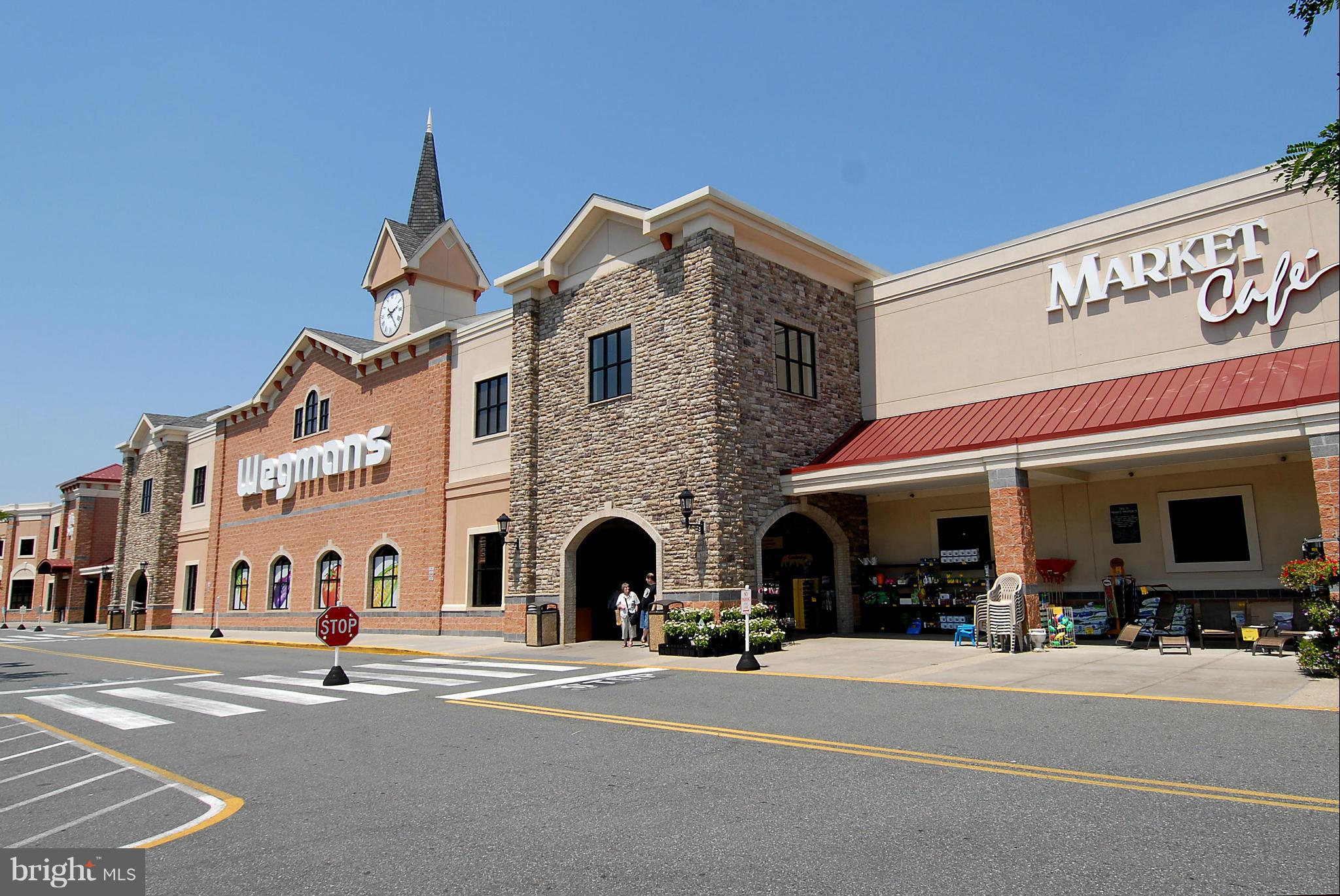 WINSLOW CHASE - Residential