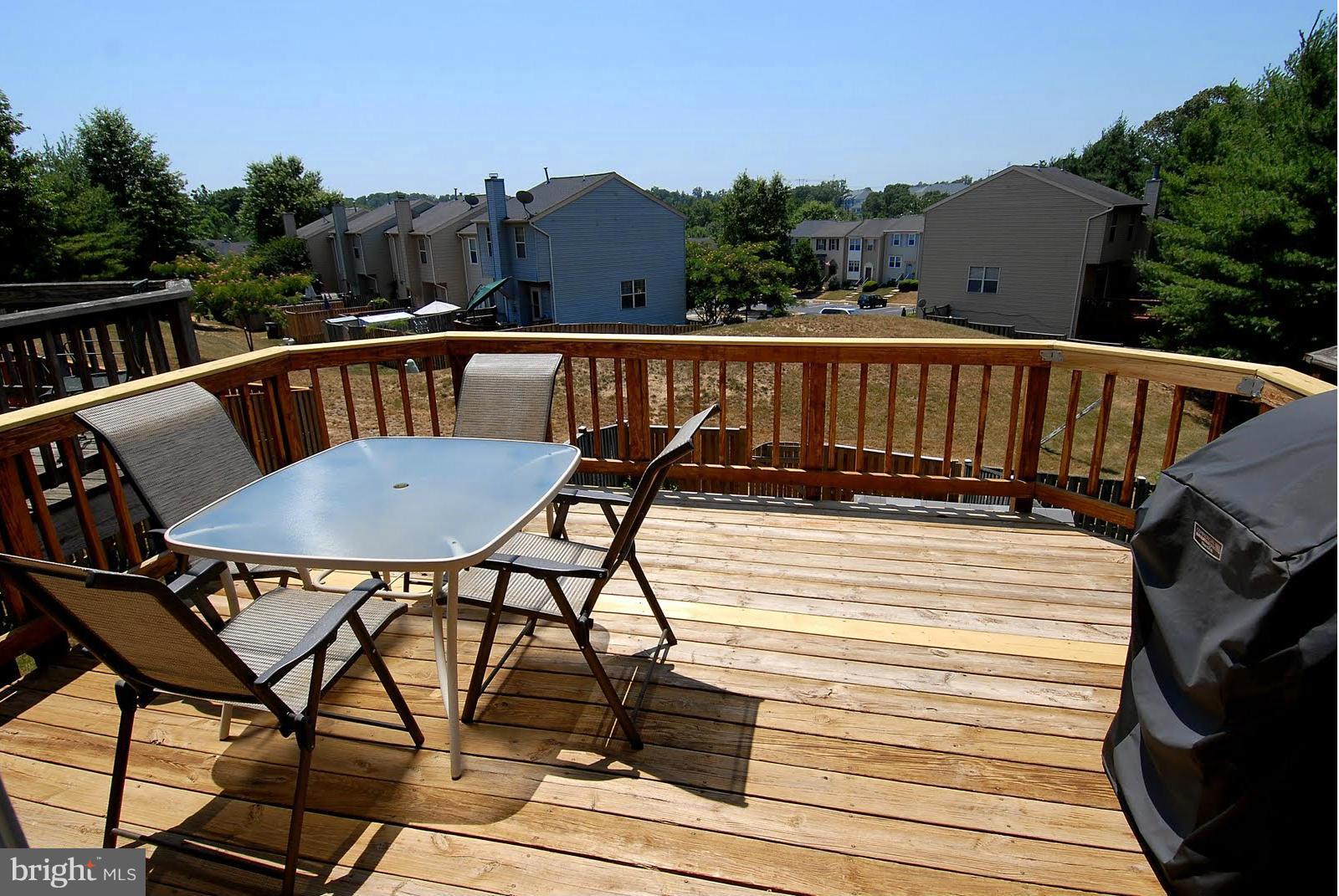 WINSLOW CHASE - Residential